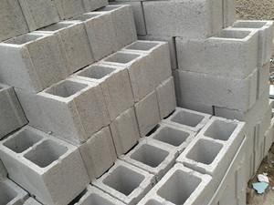 北京廣龍建材 連鎖砌塊生產(chǎn)廠家引領新型建筑材料制造新風尚